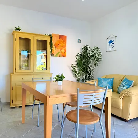 Aenjoy Apartment-appartamento A Sos Alinos Prázdninový dům