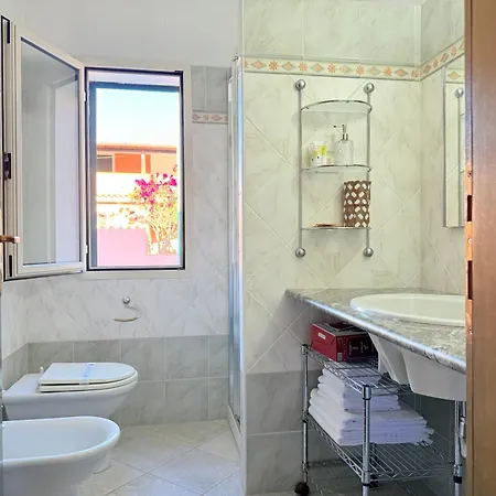 Prázdninový dům Aenjoy Apartment-appartamento A Sos Alinos Cala Liberotto